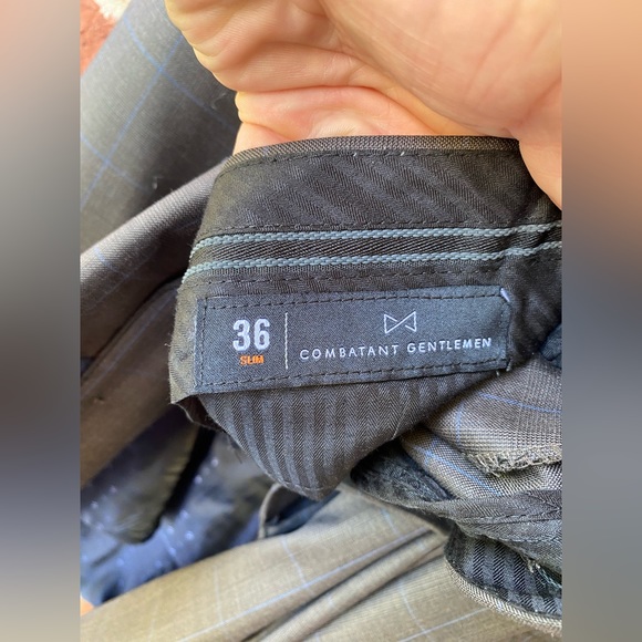 Combatant Gentlemen Brown/Blue Windowpane 3-piece Suit - Picture 4 of 16